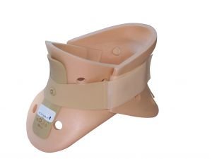 Whiplash behandeling Nekbrace